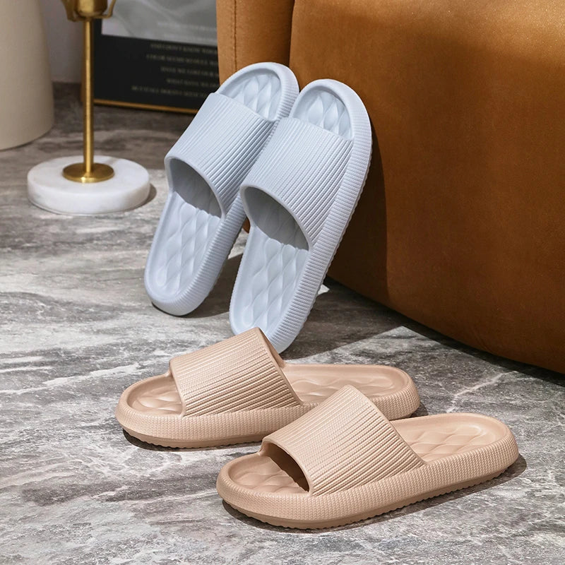 Fashion Solid Color Summer Unisex Home Shoes Soft Sandals for Men and Women Slippers Indoor Flip Flops